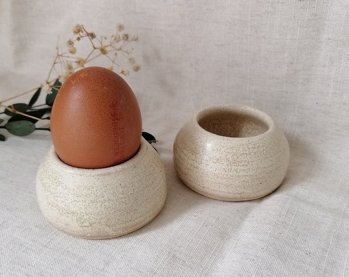Cream Handmade Egg Cup, egg cup holder, egg cup set, gift set, breakfast ceramics, unique british gift, kitchen ceramics, handmade pottery