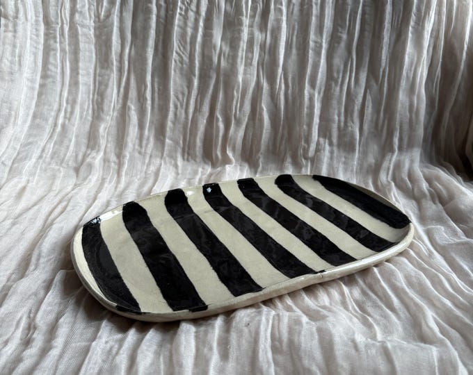 Stripe Serving Platter, large display plate, handmade ceramic tray, black decor, minimalism ceramic dish, unique charger plate