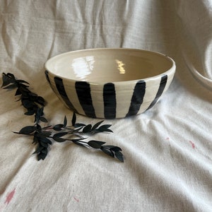 NEW Striped Fruit Bowl, handmade ceramics, black and white bowl, glazed ceramics dish, kitchenware, decorative ceramics, dining centerpiece image 4