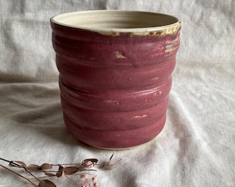 Maceta de cerámica con burbujas de color rosa oscuro, maceta esmaltada hecha a mano, maceta color crema, recipiente rosa grande, regalo británico único, macetas artesanales