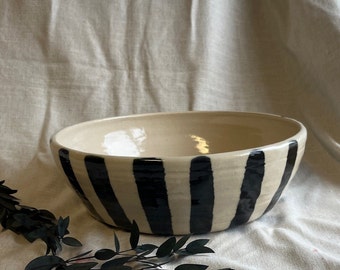 NEW Striped Fruit Bowl, handmade ceramics, black and white bowl, glazed ceramics dish, kitchenware, decorative ceramics, dining centerpiece