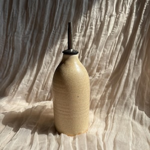 Cream ceramic oil pourer, 350ml handmade bottle, oil decanter, refillable oil cruet, cork top oil bottle, oil and vinegar cruets