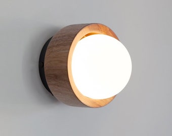 Pearla Hardwood Flush Light