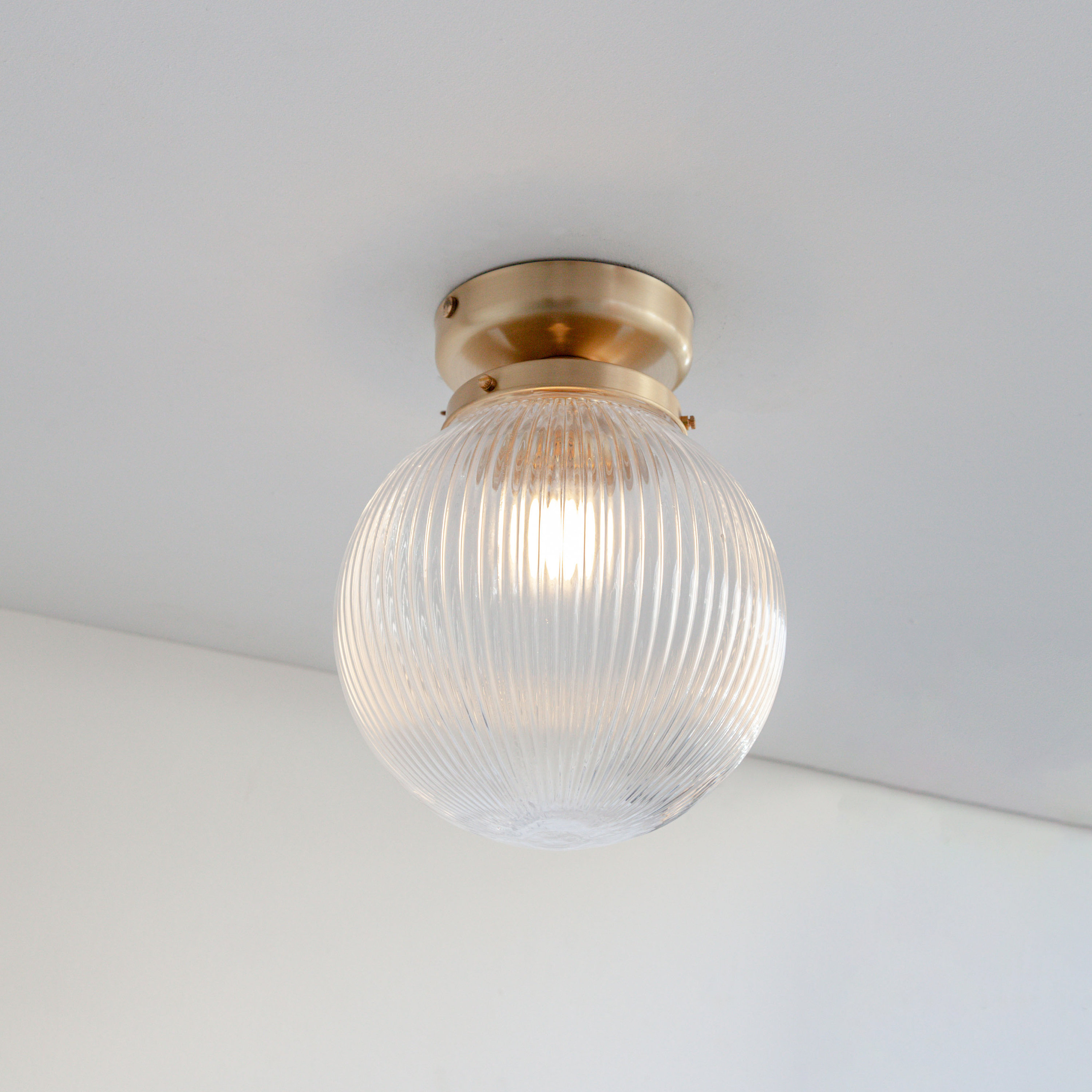 Globe cheap flush light