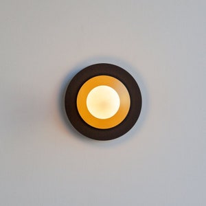 Black Aureole Brass Light image 2