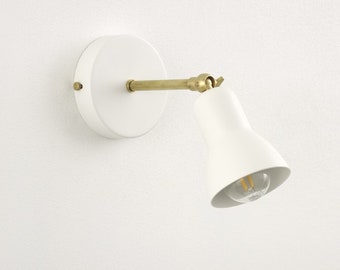 Inspector 2.0 adjustable wall lamp