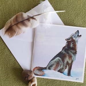 Um lobo uivante aparece neste cartão de felicitações exclusivo. De uma pintura original de Jane Stewart