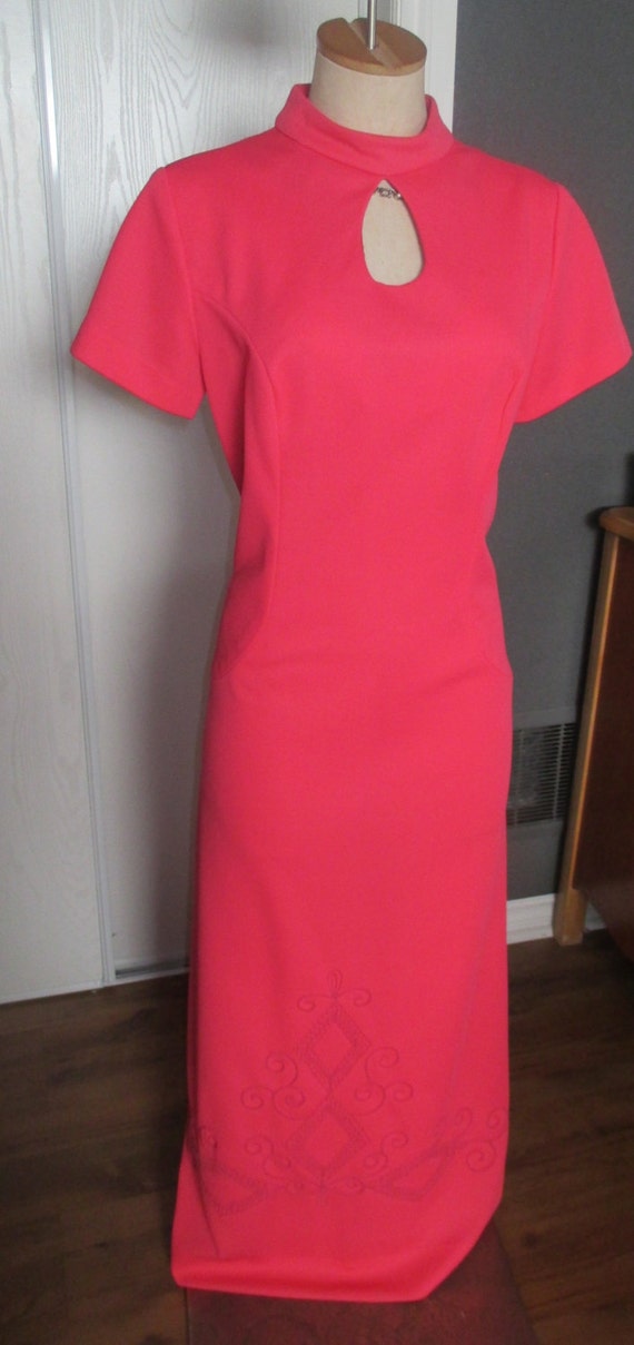 red maxi dress canada