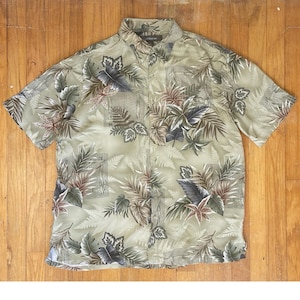Vintage Mens Hawaiian Shirt Size Large 1990s Green Palm Tree Leaf Print Rayon
