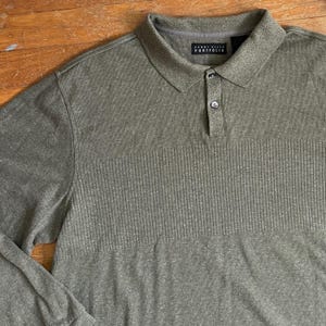 Vintage Mens Knit Polo Shirt Size Size XL/XXL 1990s Olive Green Ribbed Long Sleeve Collared image 2