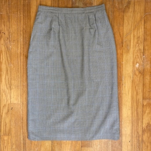 Vintage Houndstooth Pencil Skirt Size Medium 29&quot; Waist 1980s Straight Cut with Pockets