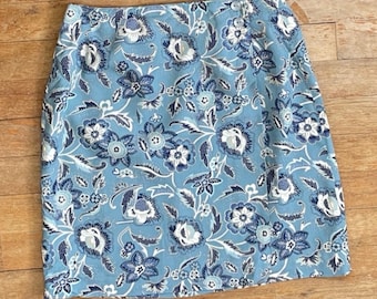 Vintage Mini Wrap Skirt Size XXS 24" Waist 1990s Blue Floral Print Rayon