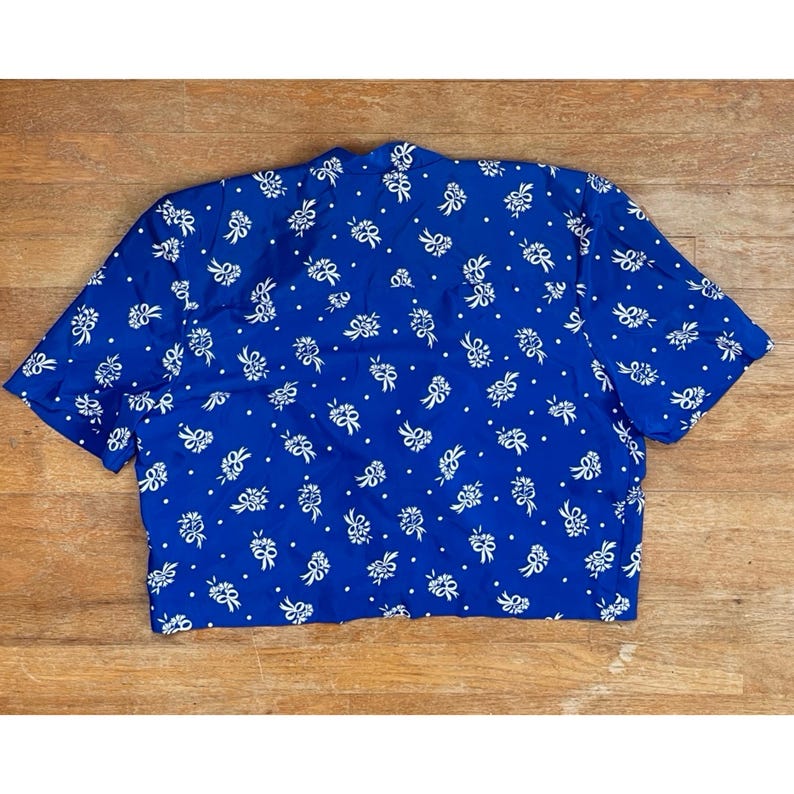 Chemisier vintage imprimé noeuds grande taille des années 1990 chemise courte coupe carrée bleu cobalt à pois image 5