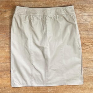 Vintage Khaki Skirt Size Large 33&quot; Waist 1990s Twill Cotton Straight Cut