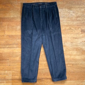 Vintage Faded Blue Corduroys Mens Size 33x29 1990s Double Pleated Pants Waled Cotton Blend 33 Waist 29 Inseam