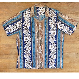 Vintage Mens Barkcloth Hawaiian Shirt Size Small 1990s Hibiscus Floral Cotton Surfboards