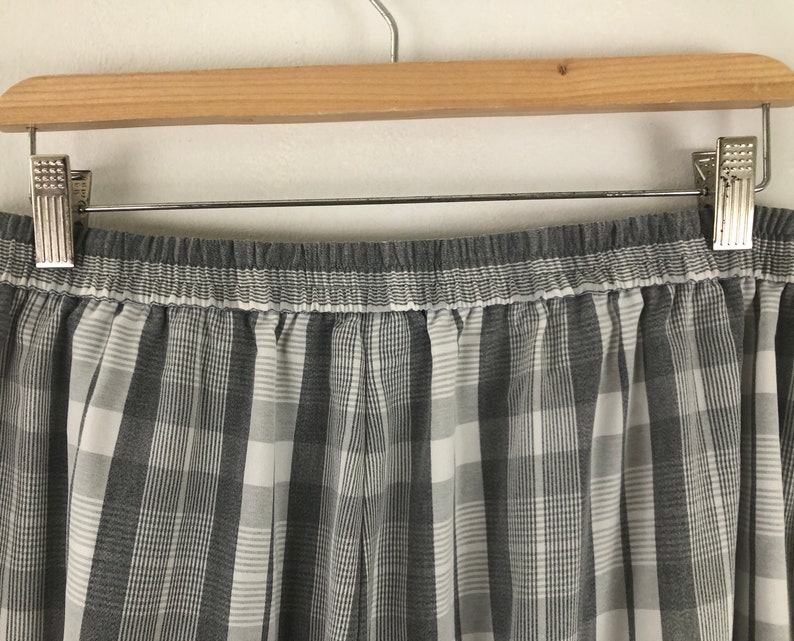90s Gray Plaid Wide Leg Shorts 36-38 Waist Vintage High Waist Plaid Short Womens Plus Size 1X