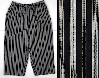 Vintage Striped Capris | 90s Cotton Cropped Pants with Pockets | Womens Size M/L | 29-32" Waist