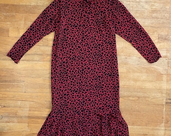 Vintage Silk Pussy Bow Dress Size Medium 1970s Abstract Print Shift Red & Black