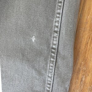 Vintage herrjeans i blekt olivgröna, storlek 40x32, Wrangler-denim från 1990-talet | Midja 40 x Innerben 30 bild 3