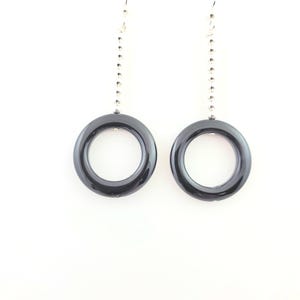 Cercles d'onyx en argent sterling, pièces intemporelles uniques, légères