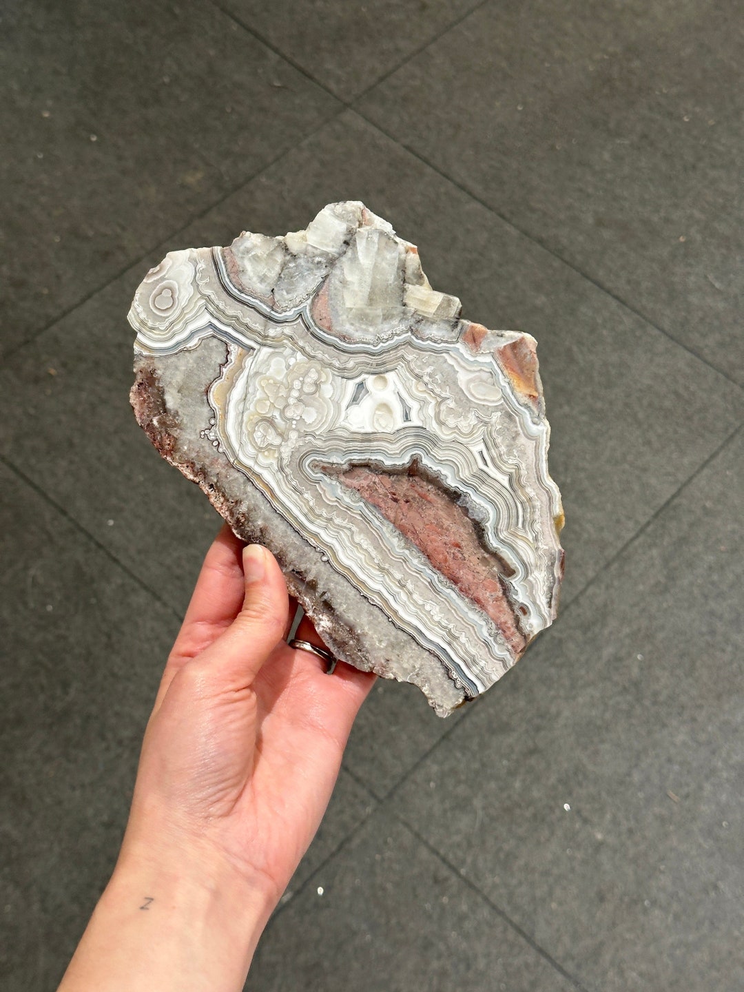 【コレクターズアイテム】クレイジーレースアゲート 眺めて楽しい模様の美】 クレイジーレースアゲート 36.85ct