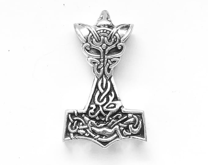 KAI’S WOLF HAMMER silver (made by Viking Kristall)