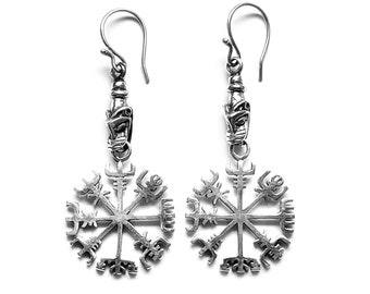 VEGVISIR ISLANDIC WOLFHEADS earrings silver (handmade by Viking Kristall)