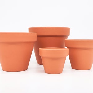 Extra Large Vintage Style Mini Terracotta Plant Pots, 150 pcs sizes in cm image 4