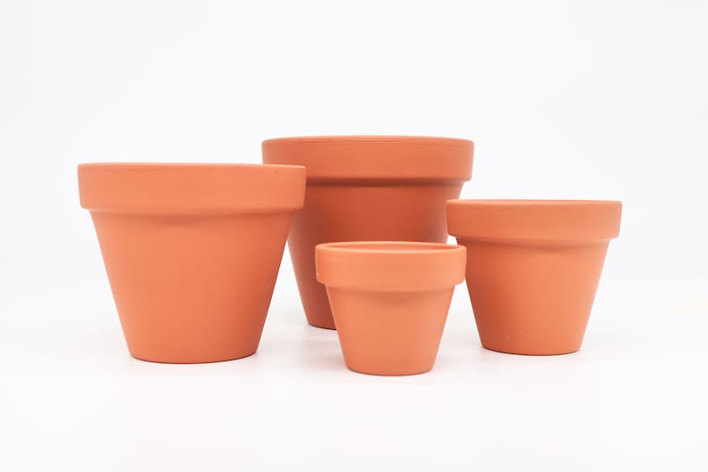 Extra Large Vintage Style Mini Terracotta Plant Pots, 150 pcs sizes in cm image 4