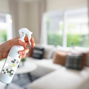 Indulge in Aromatherapy Luxury - Long-Lasting Room & Linen Spray in a Convenient 3.5oz Size