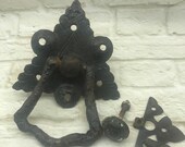 Victorian front door knocker cast iron unique design original antique large