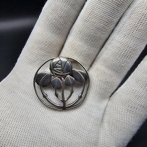 vintage scottish sterling silver brooch carrick scotland charles rennie mackintosh style round 33mm wide