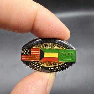 &quot;Erster Golf Krieg Pin &quot;&quot;Wüste Schild&quot;&quot; 1990&quot;
