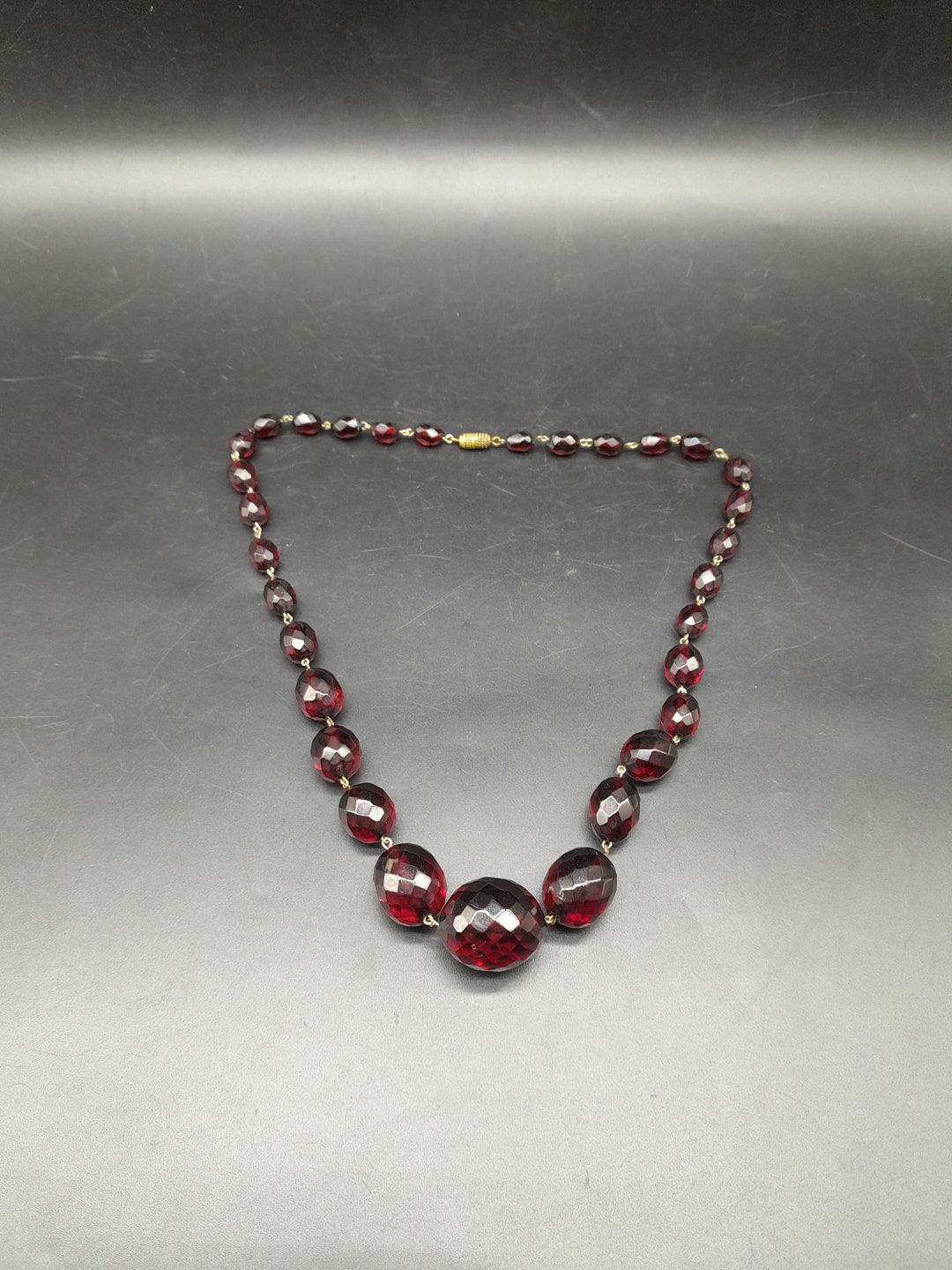 Prystal 1930s Cherry Bakelite Beaded Necklace Graduated Prystal Faceted Tested ...
