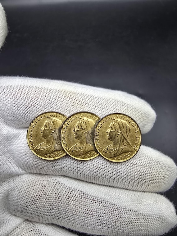 Antique 1901 Coin Brooch Made From Victorian Farthings Gold Plated