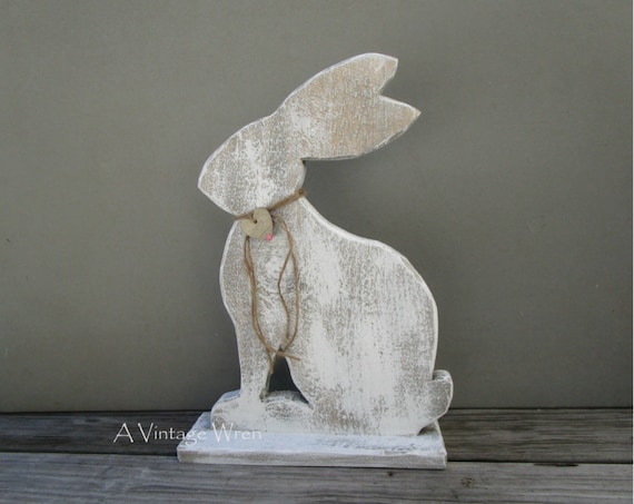 BUNNY RABBIT FAMILY White Spring Farmhouse Cottage Chic Easter Distressed 10/"