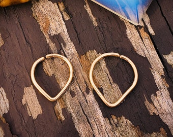 Large Gold-Filled Triangle Septum/ Helix Ring (18 Gauge)