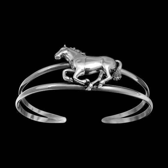 Detailed Detailed!! Navajo Native American Jewelry jewelry Sterling Silver Horse Bracelet Detailed Detailed!! Navajo Native American Jewelry jewelry Sterling Silver Horse Bracelet