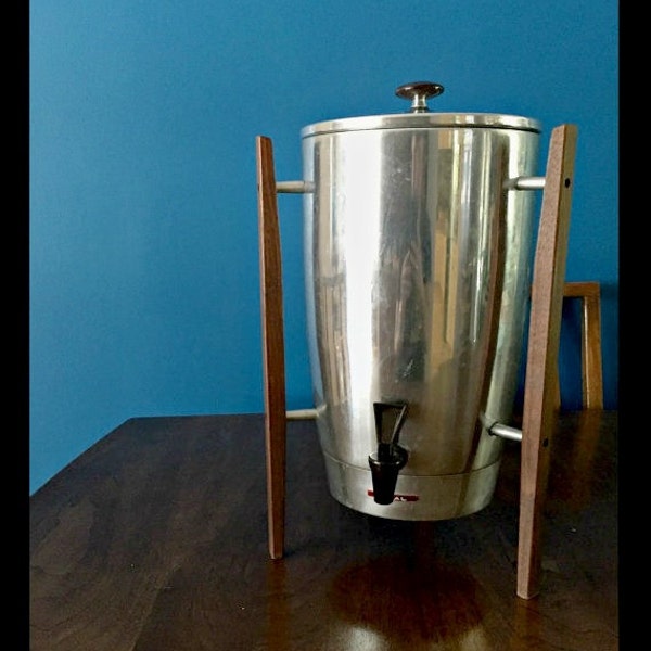 Danish Modern Coffee Urn. Regal Automatic Coffee Maker with 12 to 40 Cup Capacity with Original Box.