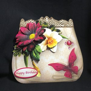 Carta decoupage 3D a forma di borsa, personalizzata, farfalla rosso scuro, fiori, il tuo giorno speciale, biglietto di compleanno, fatto a mano nel Regno Unito