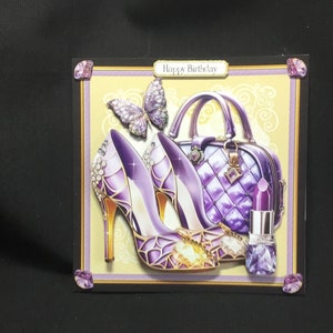Sac et chaussures fastueux, carte d'anniversaire, violet et or, découpage 3D, fait main au Royaume-Uni