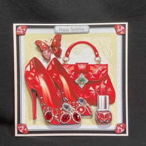 Sac et chaussures fastueux, carte d'anniversaire, rouge et argent, serviettage 3D, fait main au Royaume-Uni