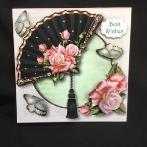 Magnifique éventail noir et papillons, carte d'anniversaire, découpage 3D, fait main au Royaume-Uni