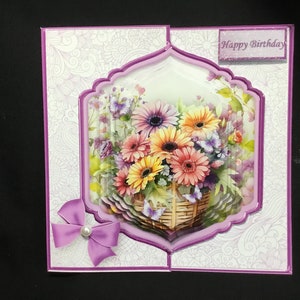 Een gevormde bloemenmand met bloemen, 3D-decoupagekaart, verjaardag, Moederdag, elke gelegenheid, gepersonaliseerd, handgemaakt in het Verenigd Koninkrijk