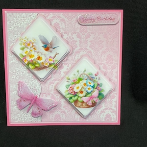 Floral Stacker 3D-decoupagekaart, roze en wit, vogel en sleutelbloemen, gepersonaliseerd, handgemaakt in het Verenigd Koninkrijk