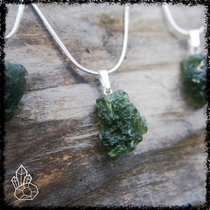 CZECH MOLDAVITE TEKTITE Silver Pendant | Wiccan Jewelry | Larp | Handmade | Raw | Crystal Pendant | Crystals