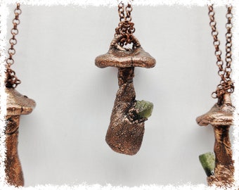 Magic Mushroom - Moldavite Necklace, Crystal Mushroom Necklace, Meteorite Necklace, Nature Lovers Gift, Goblincore Necklace, Earthy Jewelry