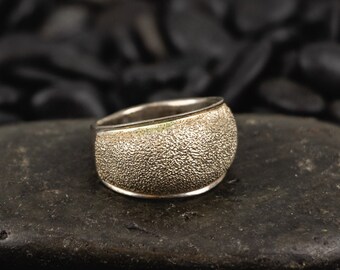 Wide Band Hammered Design Ring   | Wide Band Ring | Sterling Silver Wide Band Ring | Sterling Silver Ring | US Size 7 | FREE SHIPPING