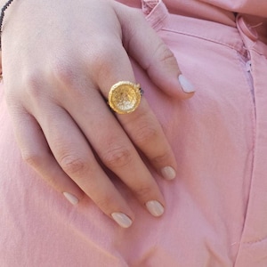 Gold acorn ring. Oak nut ring. nature forest jewelry. woodland ring. gift for her. Valentine gift.